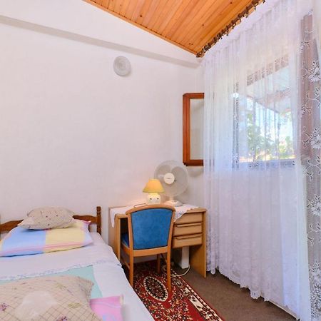Apartman Ana Mali Losinj Exterior photo