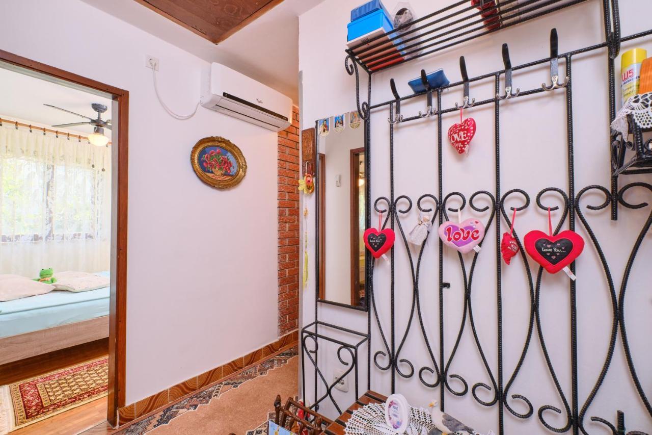 Apartman Ana Mali Losinj Exterior photo