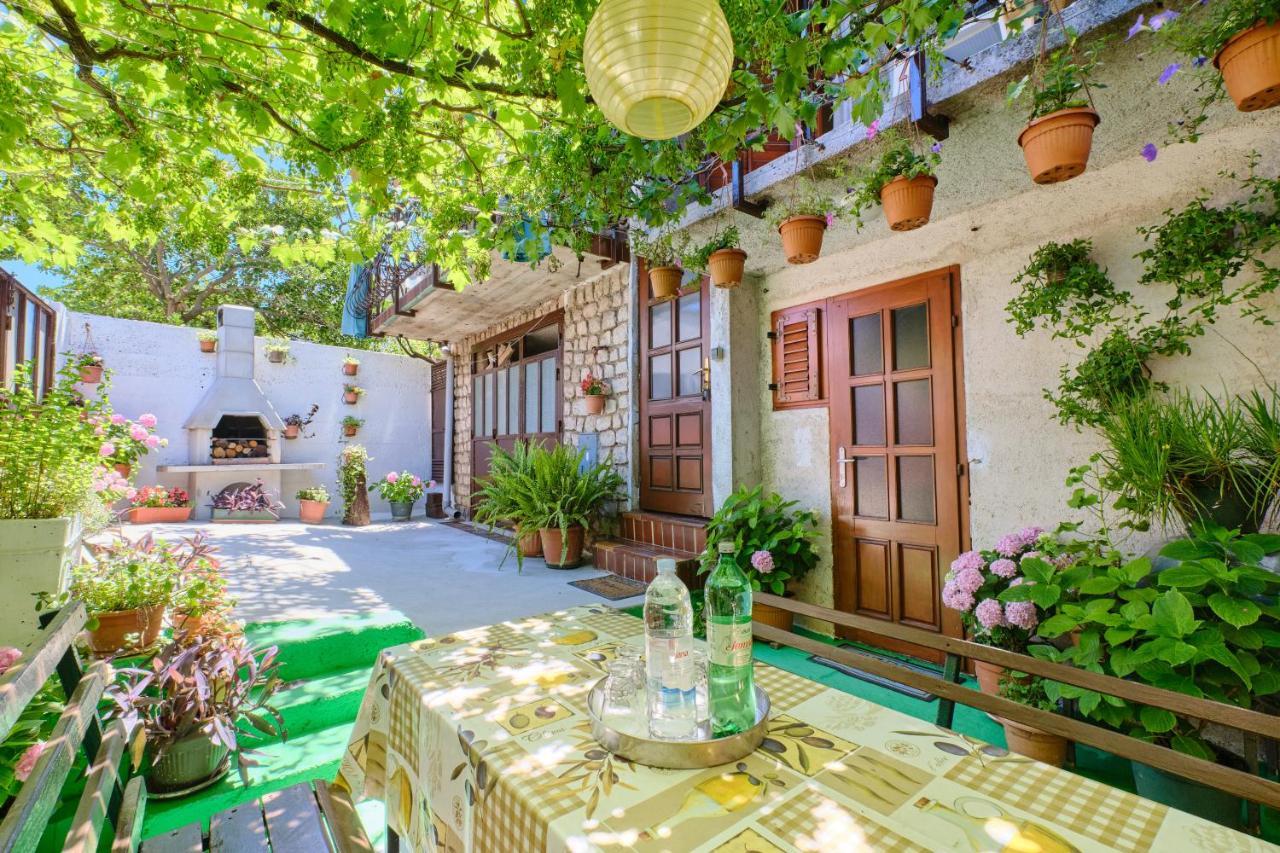 Apartman Ana Mali Losinj Exterior photo